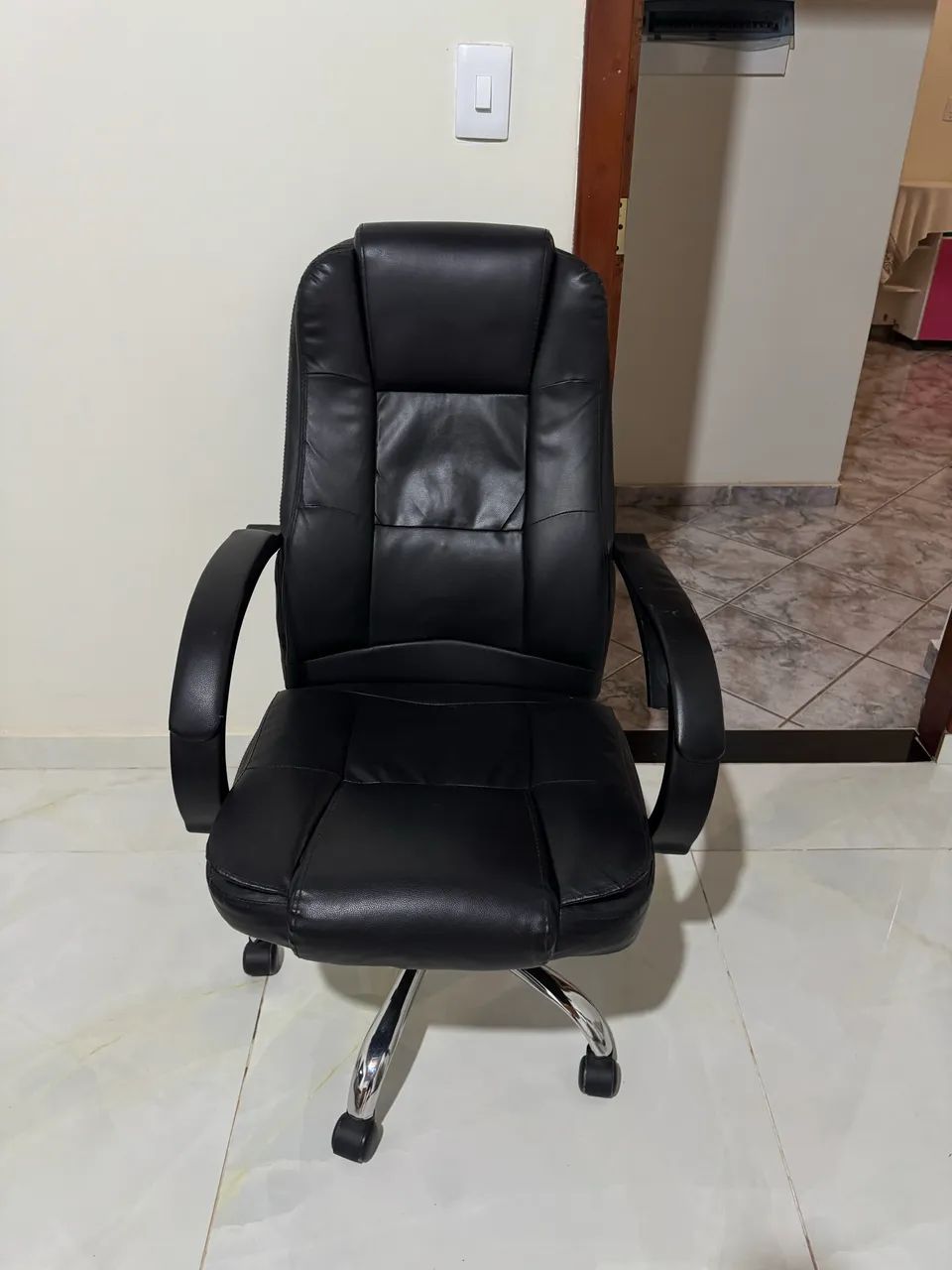 Cadeira tipo presidente 