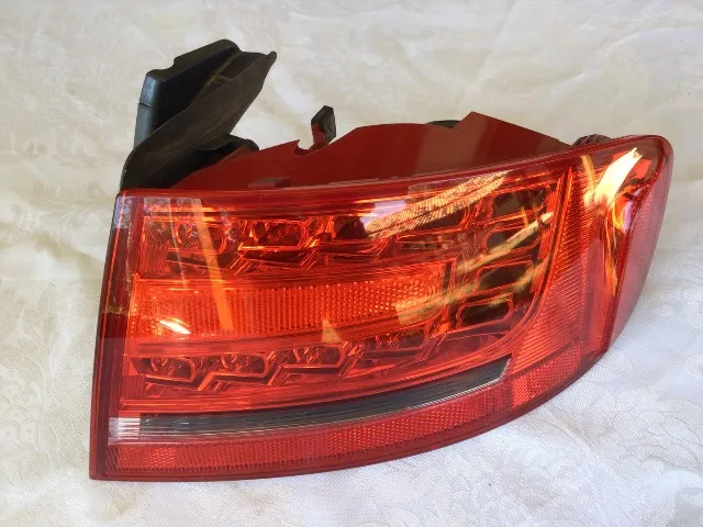 LANTERNA DIREITA AUDI A4 ORIGINAL 2008-2011