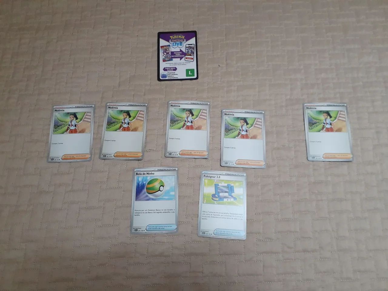 Cartas Pokémon TCG 5 noêmia +2 itens +1 carta para jogar on-line 