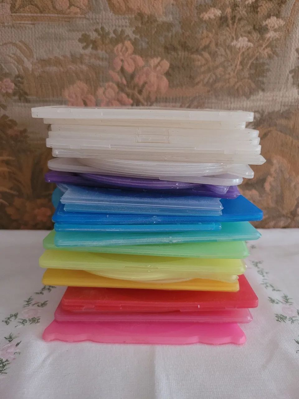 Lote de diversas caixas plásticas estojos (cases) p/ CD, DVD, games, etc - Foto 3