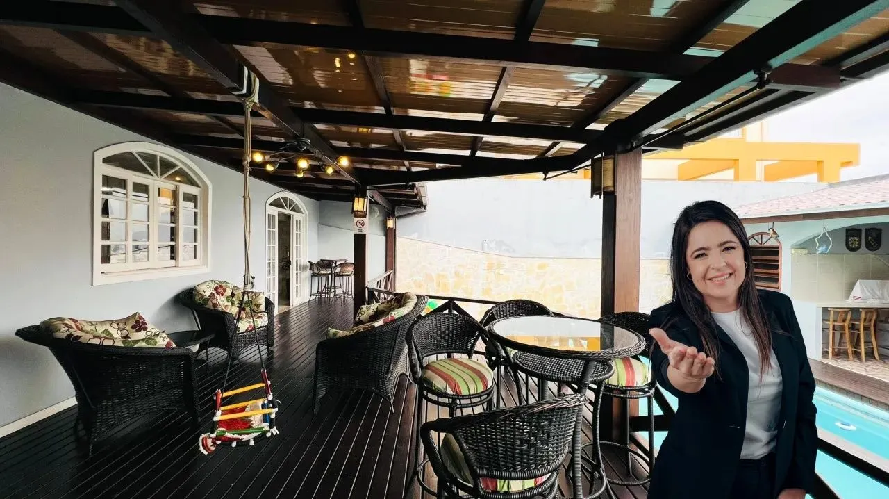 Casa super charmosa em Barreiros!