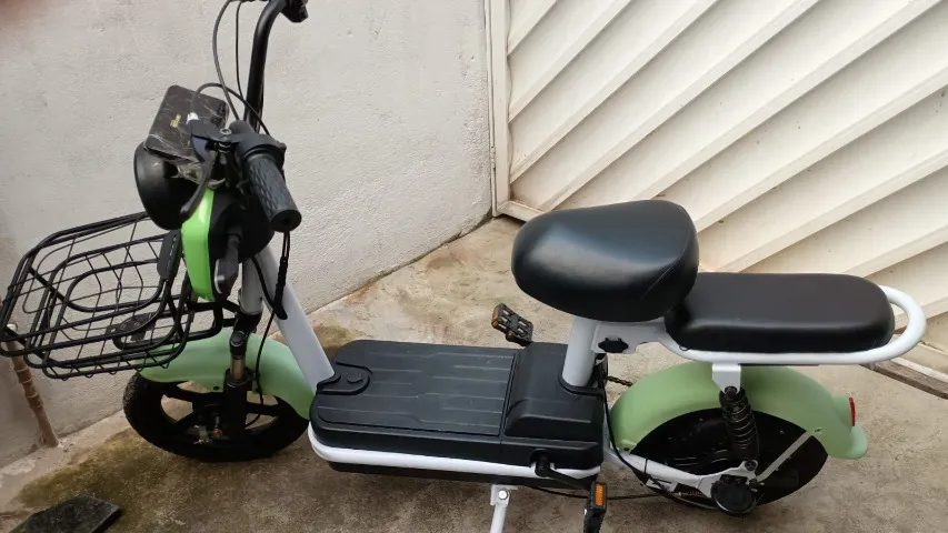 Scooter eletrica Happy 2024 - pouquíssimo uso