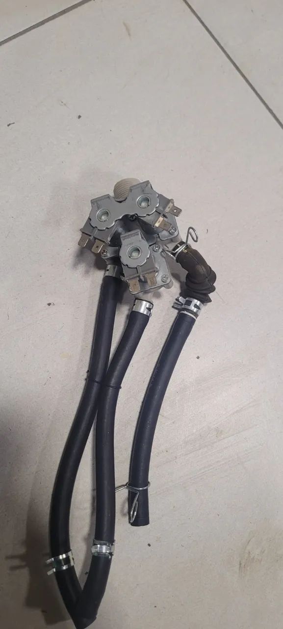 Valvula Tripla Maquina Eletrolux LSI09