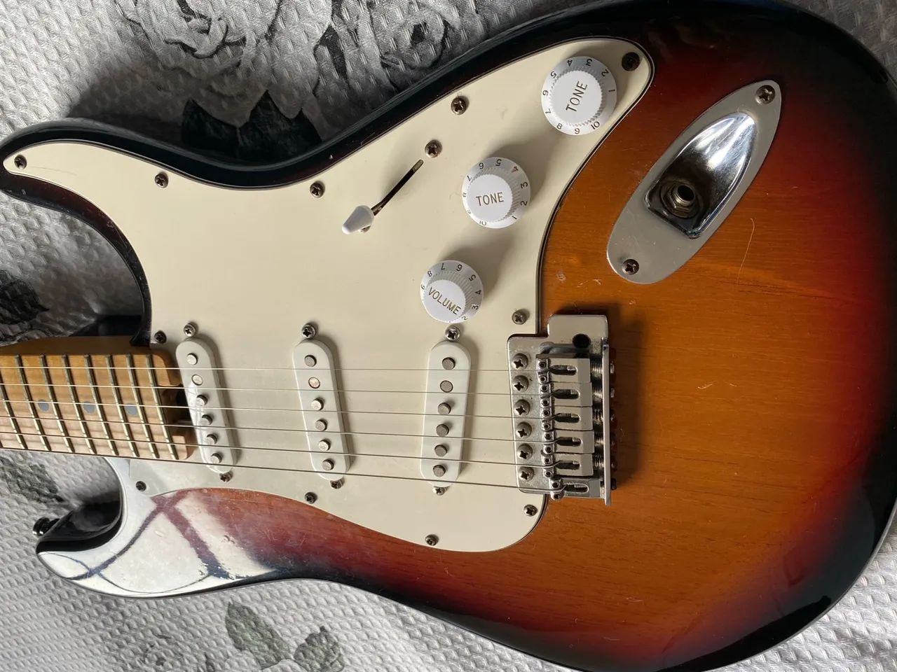 Guitarra Fender Luthier (Troco) - Foto 3