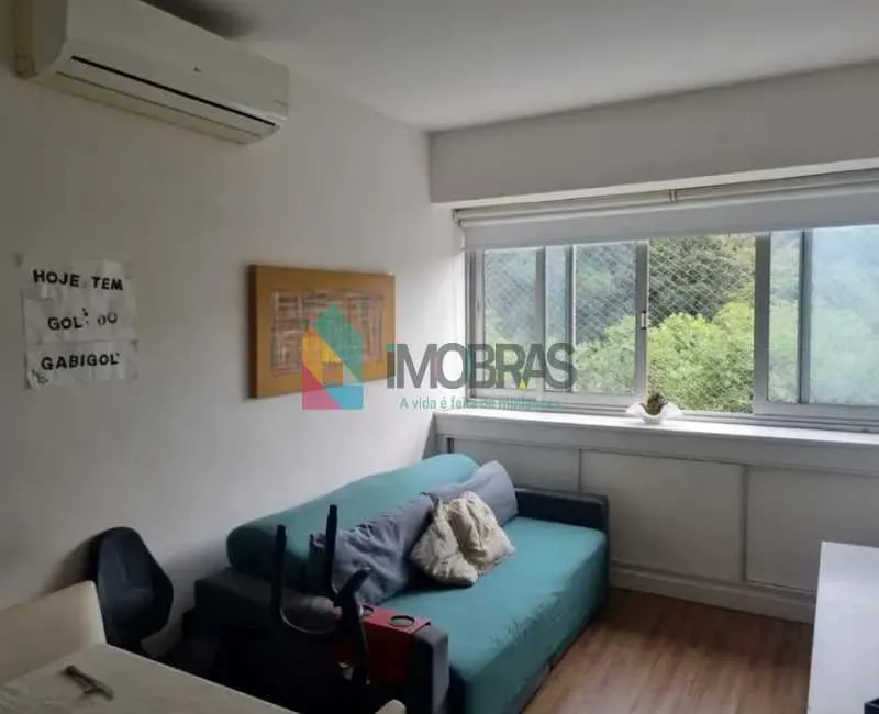 LARANJEIRAS !! APARTAMENTO COM 02 QUARTOS,DEPENDÊNCIA E VAGA NO CONDOMÍNIO
