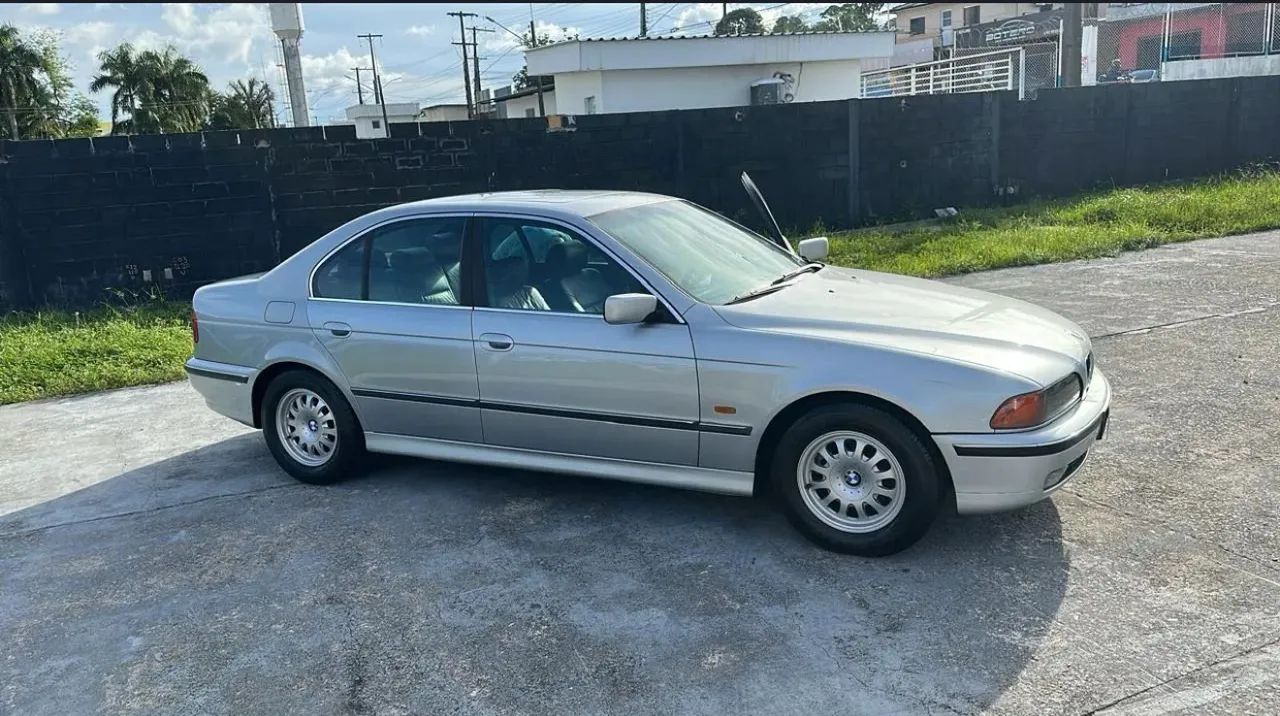 BMW 528I carro de colecionador  - Foto 2