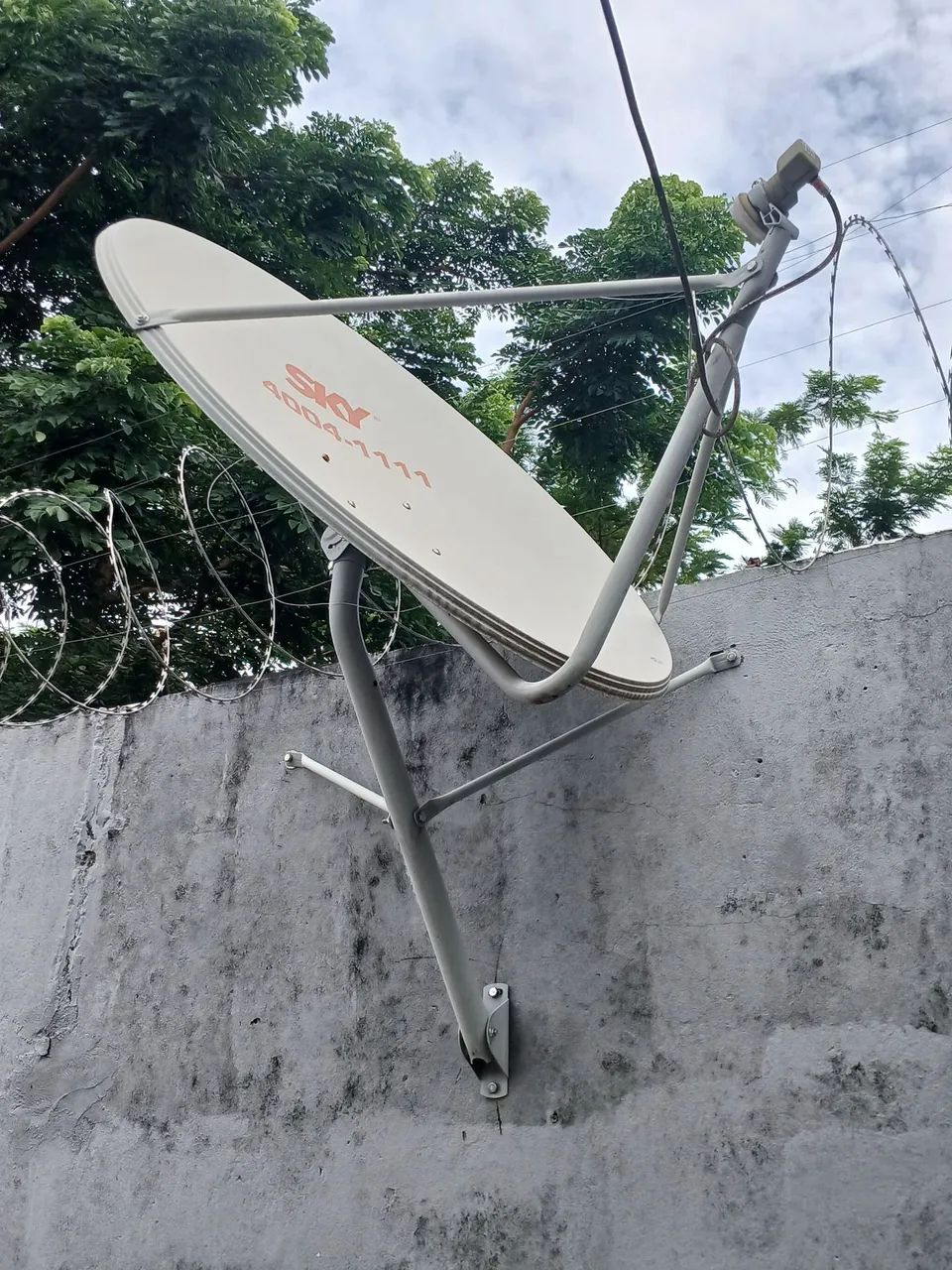 Antena Parabólica Sky