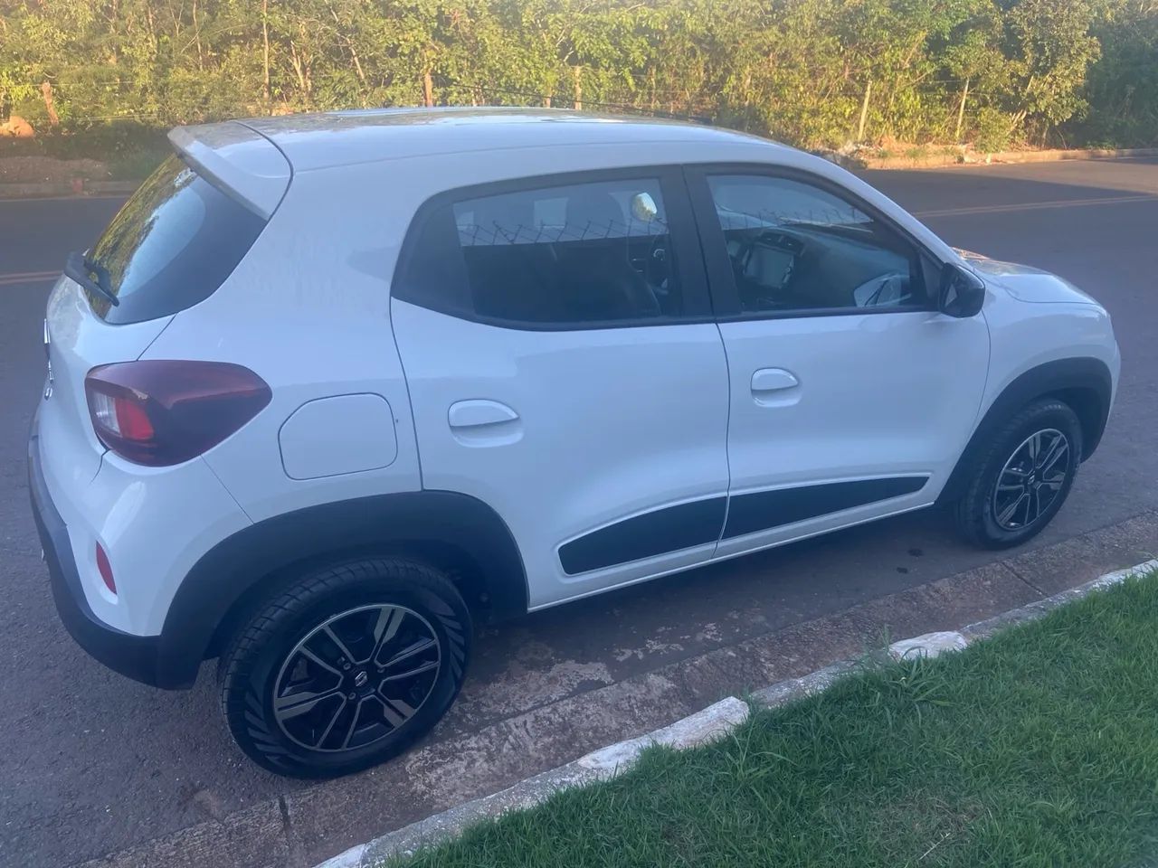 Kwid intense 7 mil ABAIXO da FIPE oportunidade - Foto 5
