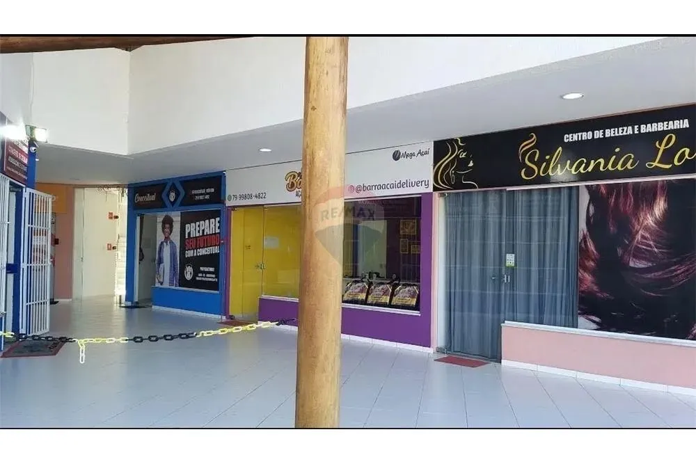 Vende Sala Comercial na galeria Recanto dos Coqueiros numa excelente localização - Barra d