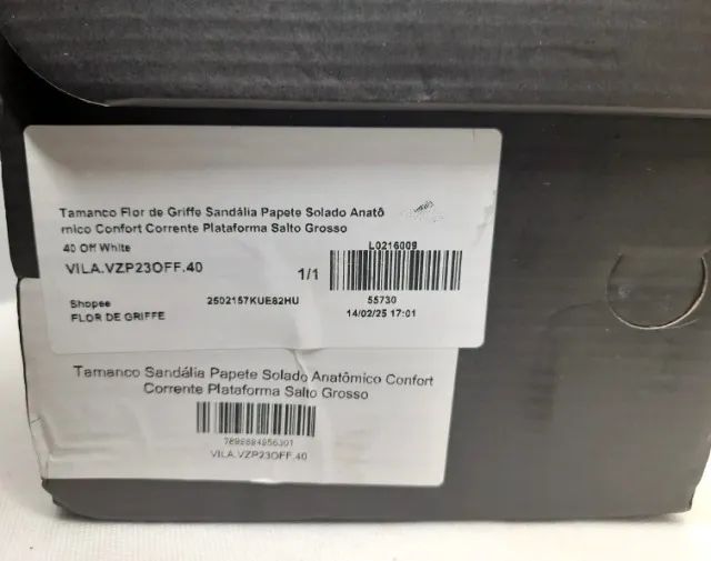 Oferta. Tamanco Flor De Griffe, Plataforma com corrente -  Tamanho 40  - Foto 5