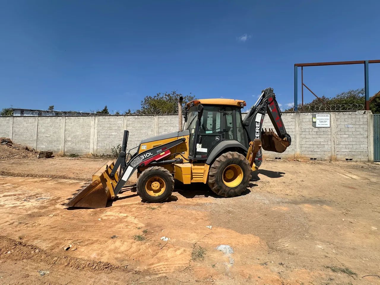 Retroescavadeira John Deere 310L 2020
