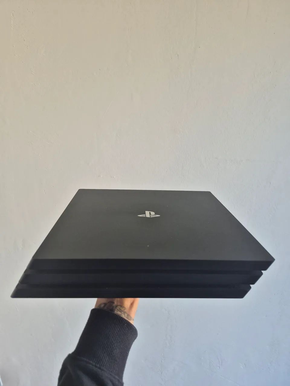 Playstation 4 Pro - Impecável - Foto 2