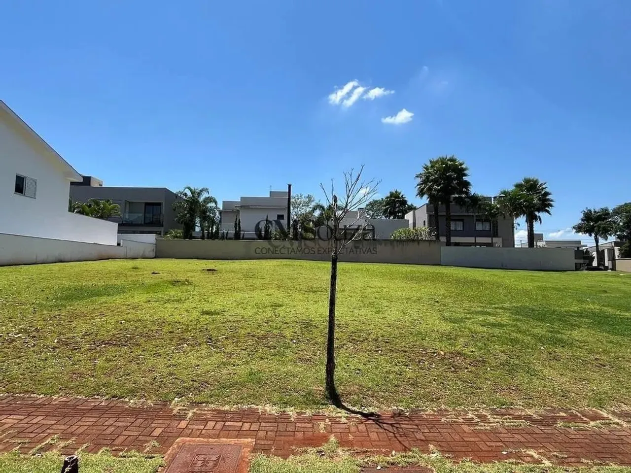 Terreno à venda em Londrina, Conjunto Residencial Vivendas do Arvoredo, Condomínio Alphavi