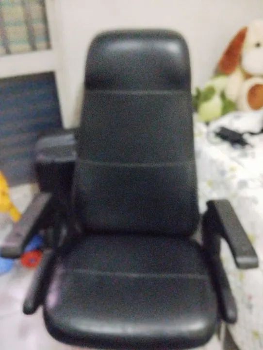 Cadeira podologia Preta - Foto 2