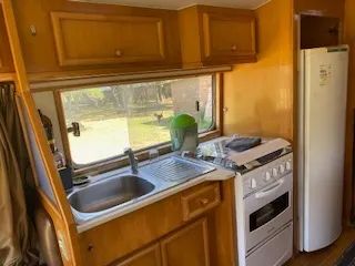 MOTOR HOME com CAVALEIRA - Foto 7