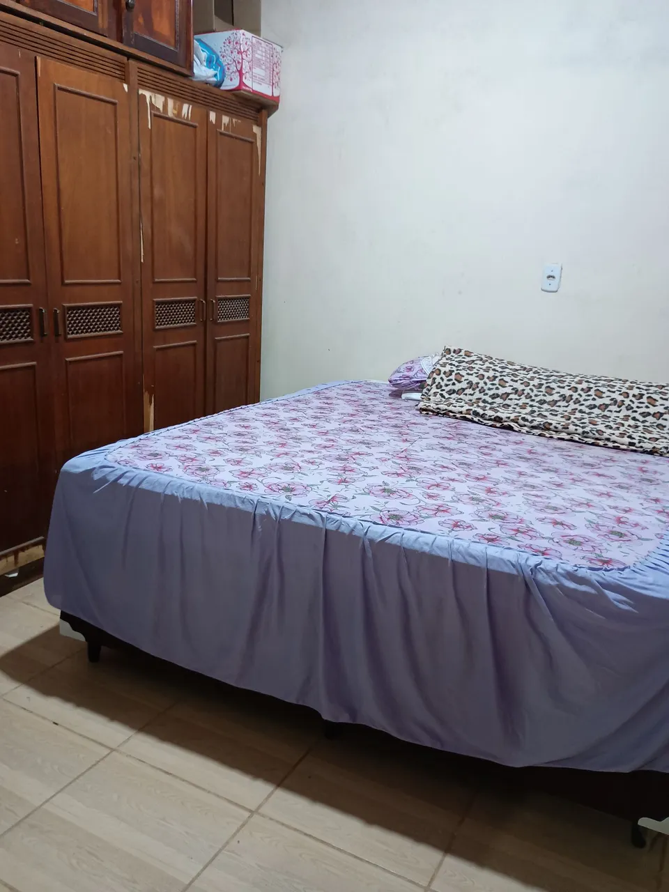 Casa com 03 quartos