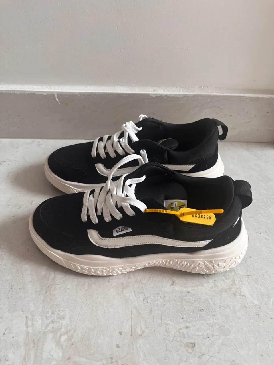 Tênis Vans Preto - Novo