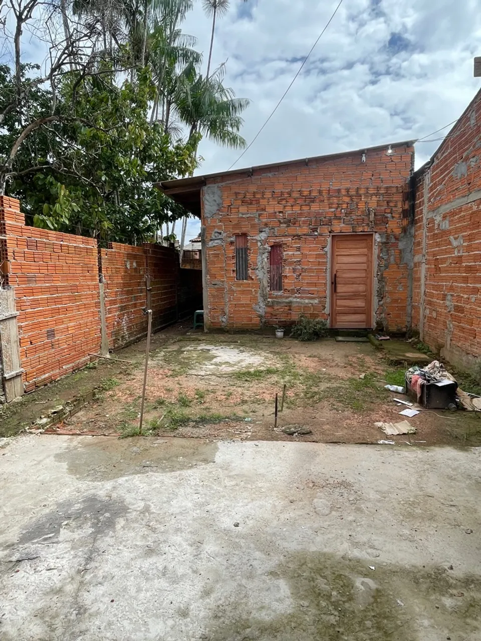 Casa em fase de acabamento 
