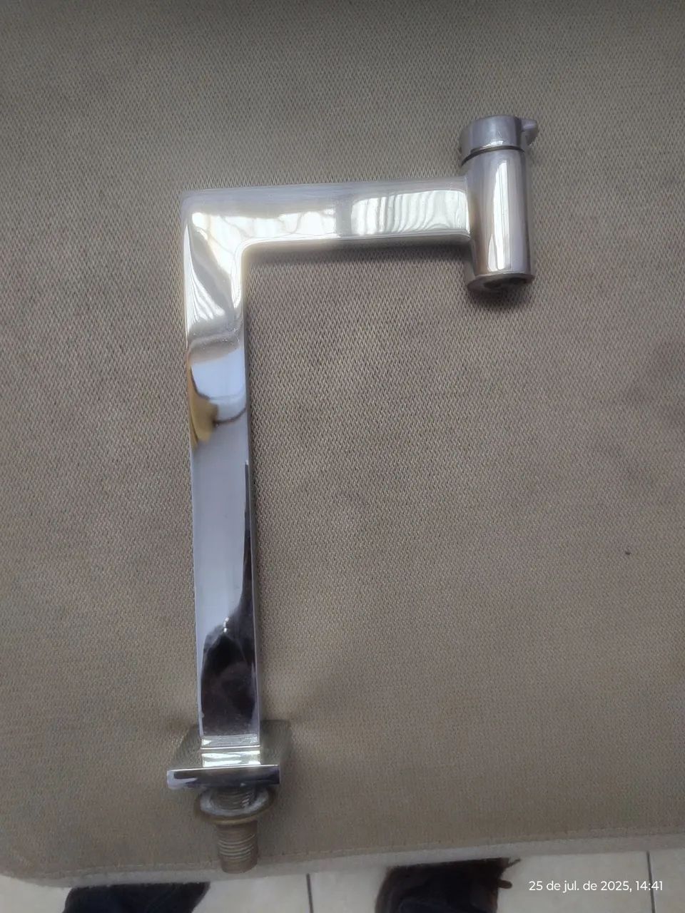 Torneira bica para banheiro aço inox marca deca