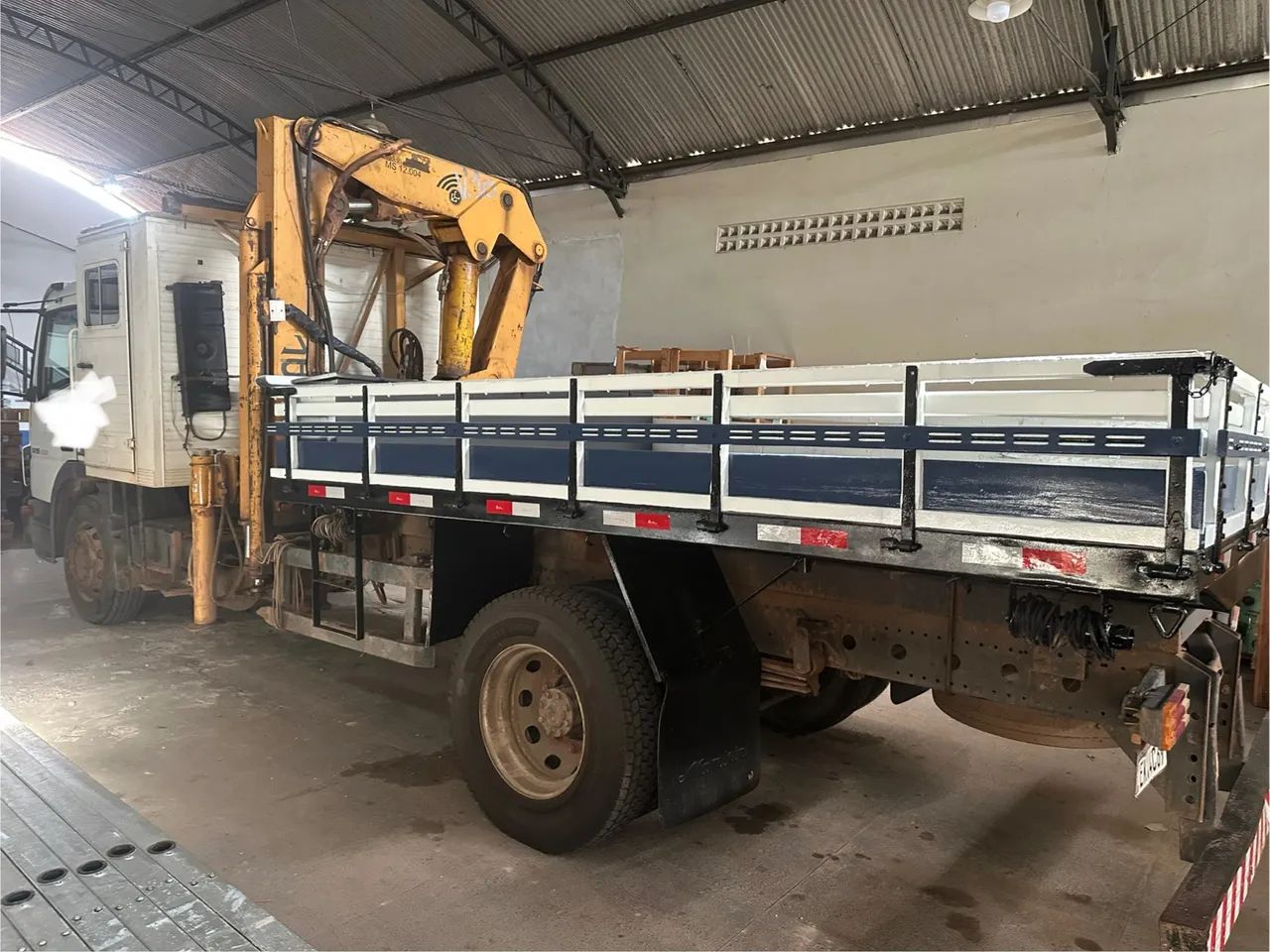 Caminhão Mercedes Munck 12 Toneladas - Foto 3