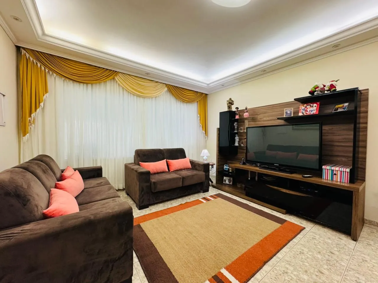 Sobrado com 3 dormitórios à venda, 195 m² por R$ 916.900 - Nova Petrópolis - São Bernardo