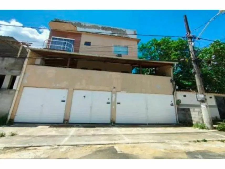 Casa em Leilão - Fanchem - Queimados - RJ
