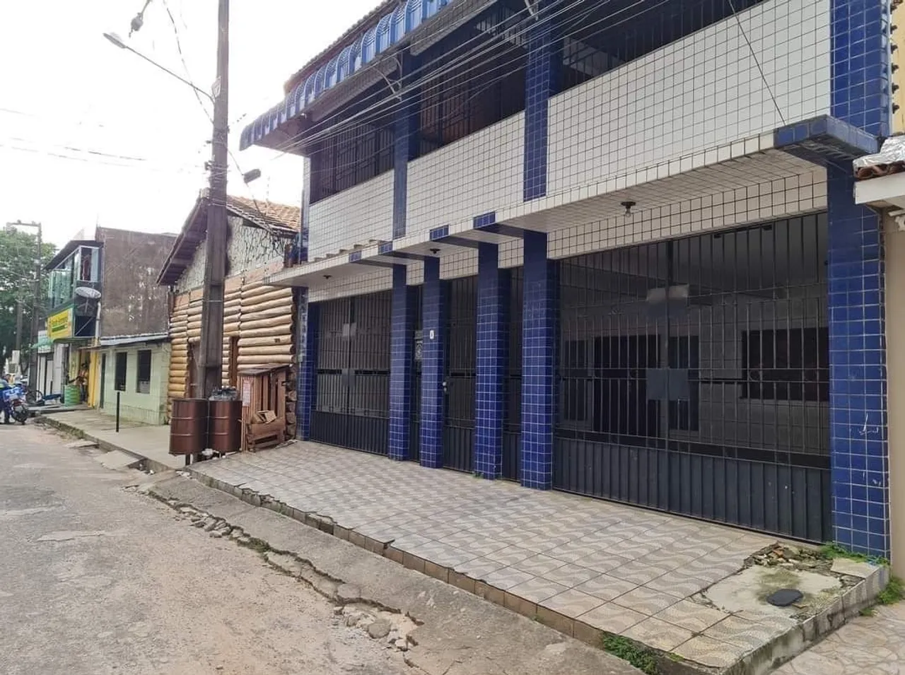 Alugo Ponto comercial Prox. A arterial 400 m2