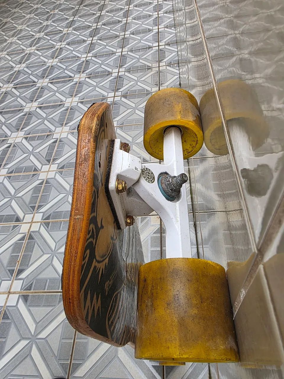 Longboard rodas face com cerâmica - Foto 4