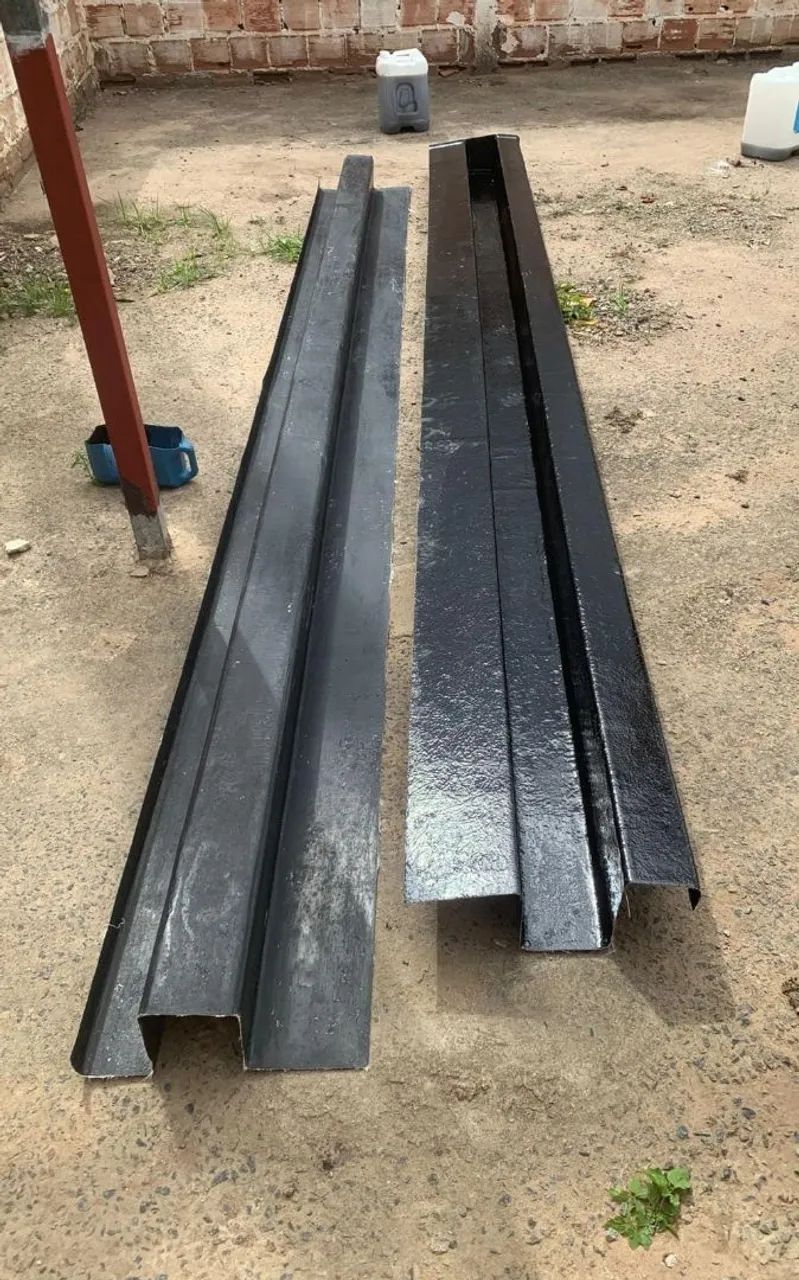 Calhas de fibra de vidro