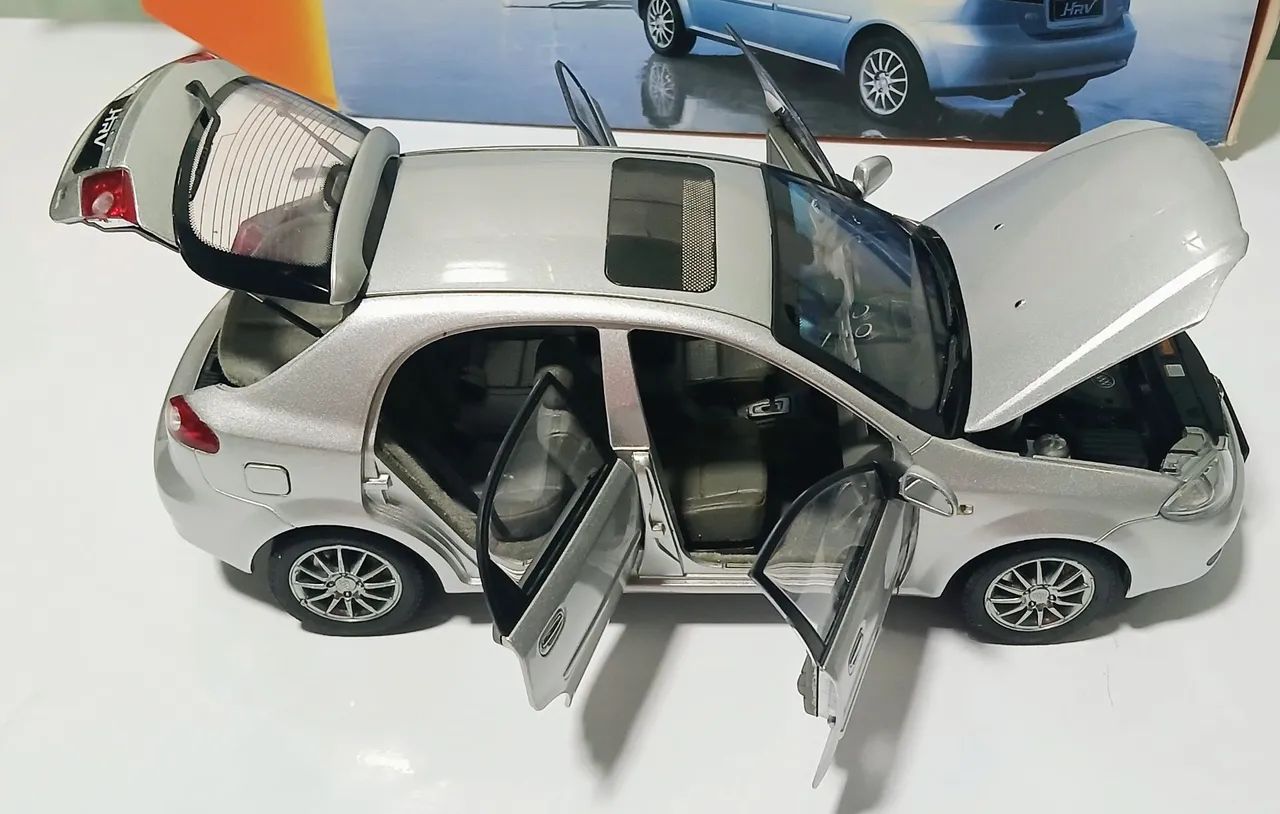 Miniatura 1/18 Buick HRV Excelle  ( Raro )  - Foto 3