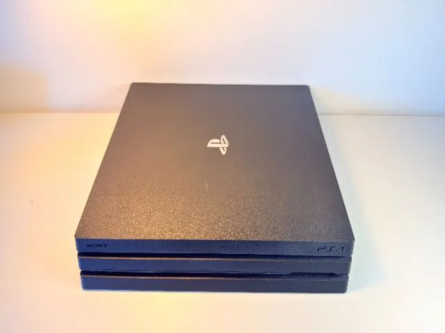 PS4 Pro 1TB - 1 Fone + Controle + 1 Jogo UR0129 - Foto 5