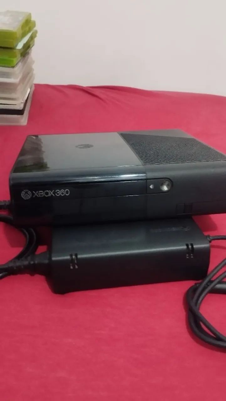 Xbox 360 com Kinect (+ jogos e controles)  - Foto 3