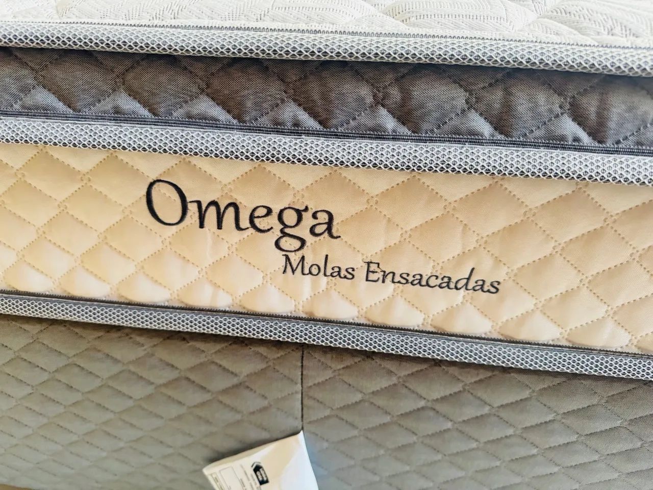 Cama Box Queen com Colchão - Foto 3