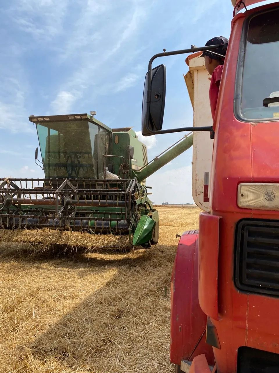 Colheitadeira Jonh Deere