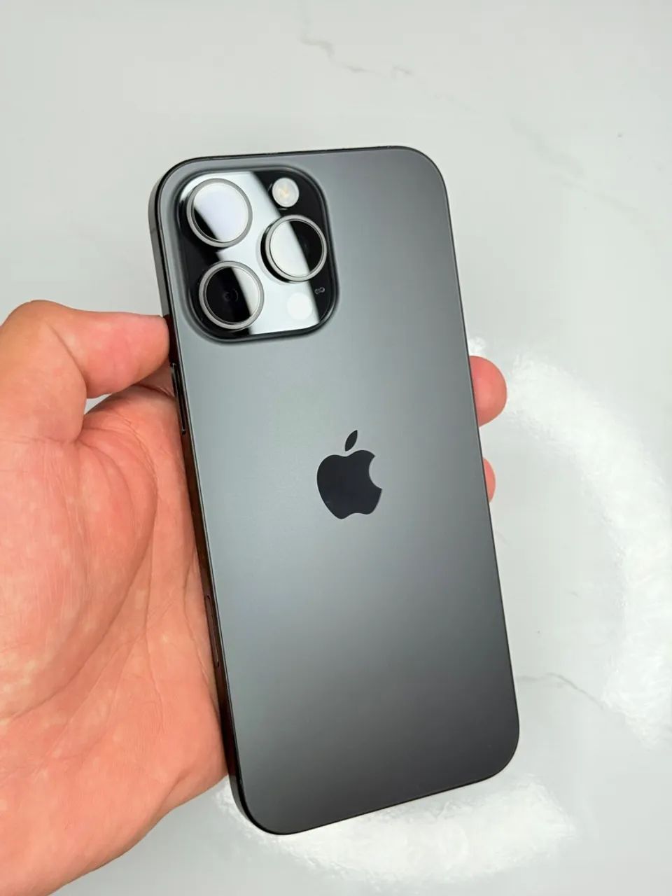 iPhone 16 Pro Max 256gb - Preto (Garantia Apple 05/25) - Foto 2