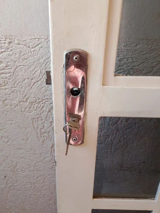 Porta de ferro com vidro  - Foto 3