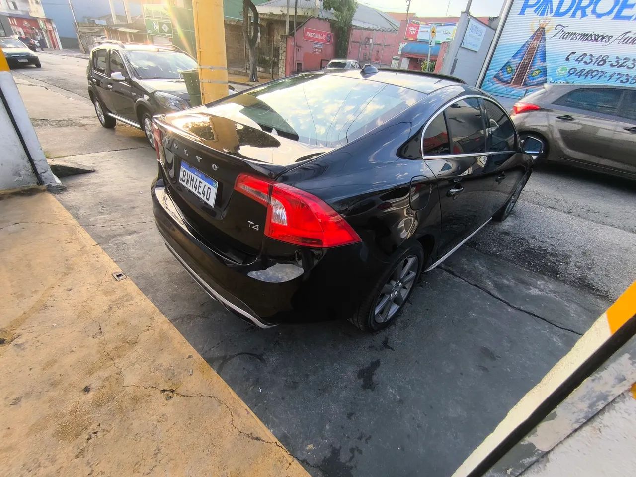 Volvo S60 T-4 MOMENTUM 2.0 190cv 4p, foto 6 de 18
