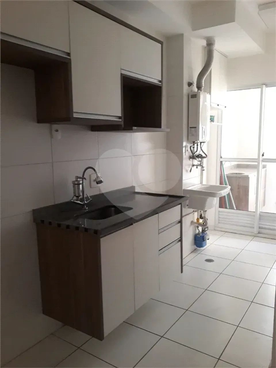 Apartamento Mobiliado com Móveis Planejados em Todos os Cômodos! - Foto 5
