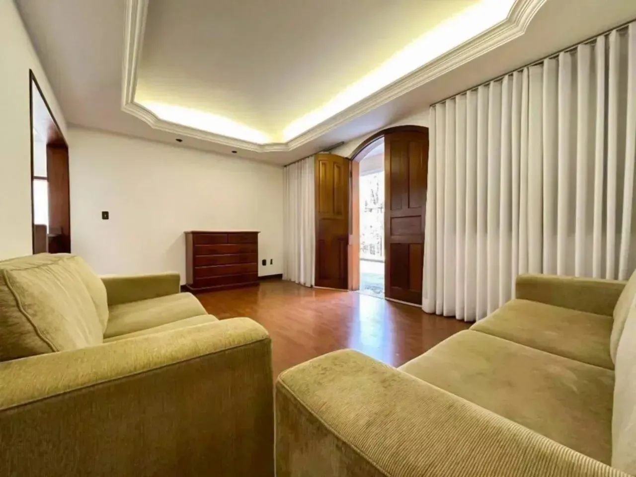 Casa à venda com 04 quartos no bairro Caiçara - Foto 3