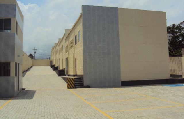 Cond. 1 loja e 4 Galpões de 2000m² Novos. Lauro de Freitas - Foto 11