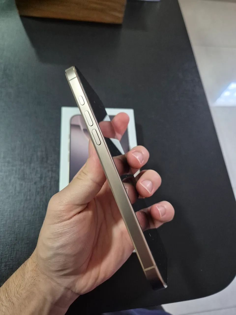 Iphone 16 Pro Max 256gb Muito Conservado - Foto 5