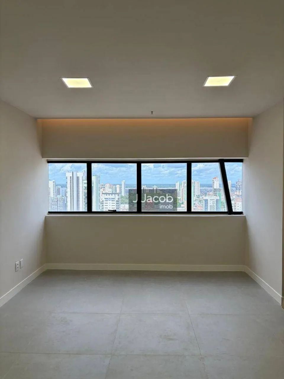 Alugo Sala de 30 m² no Ed. Arya Tower - bairro Umarizal - Foto 3
