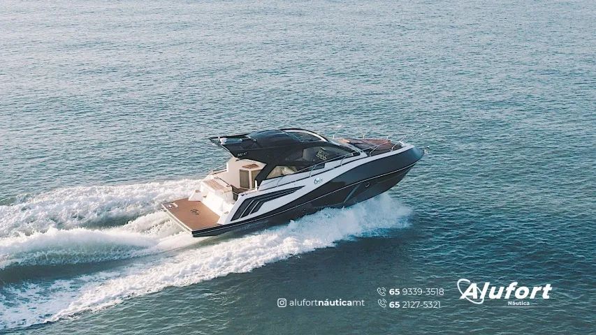Lancha Onix 380 HT (38 Pés) - ñe Coral/Focker/NX/Fs/Azimut/Ferretti
