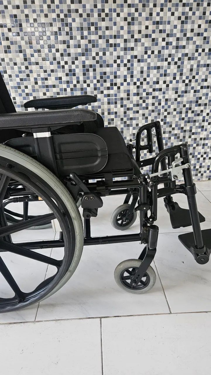 Cadeira de Rodas Ortobras Reclinável - Postural - Foto 2