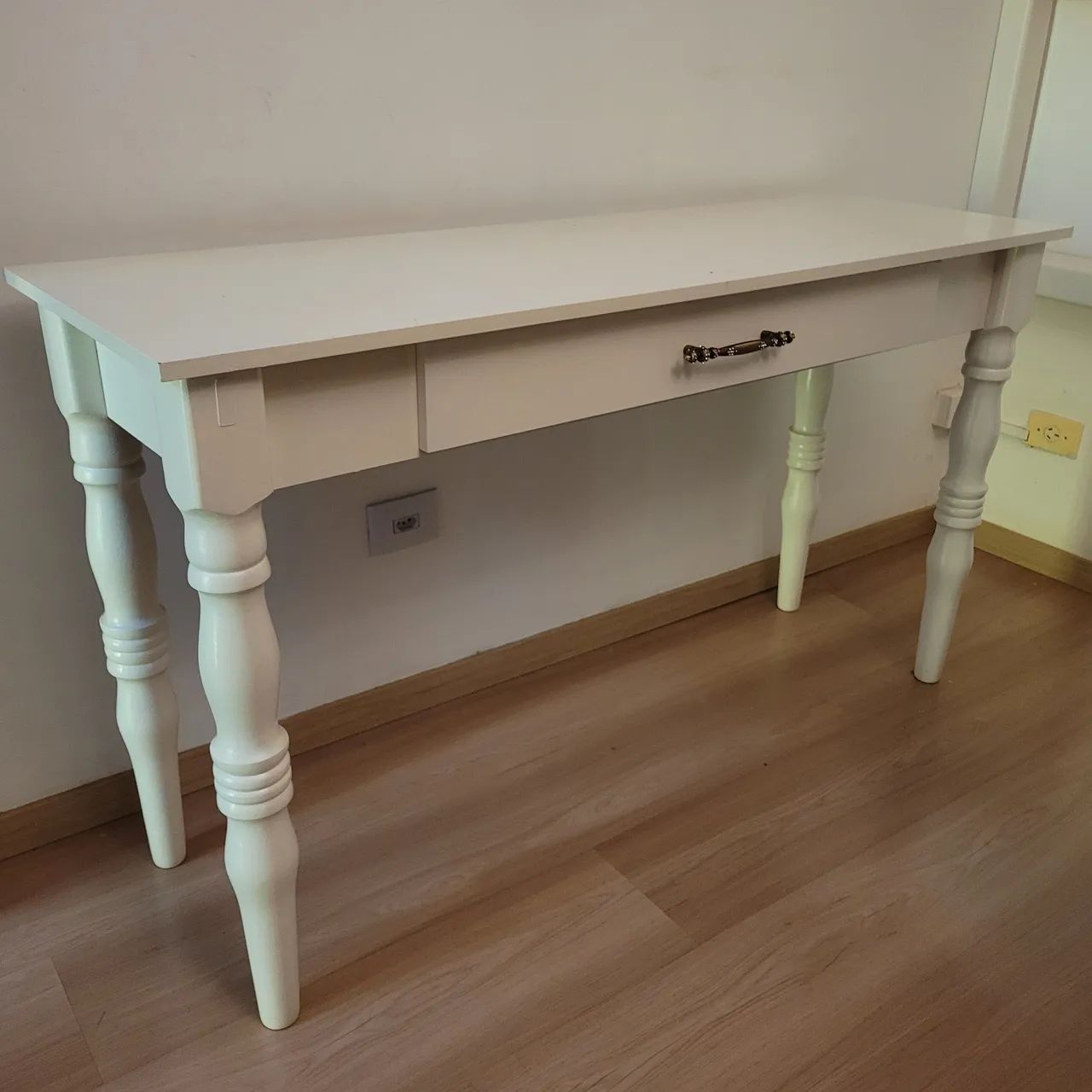 Mesa com gaveta - Foto 3