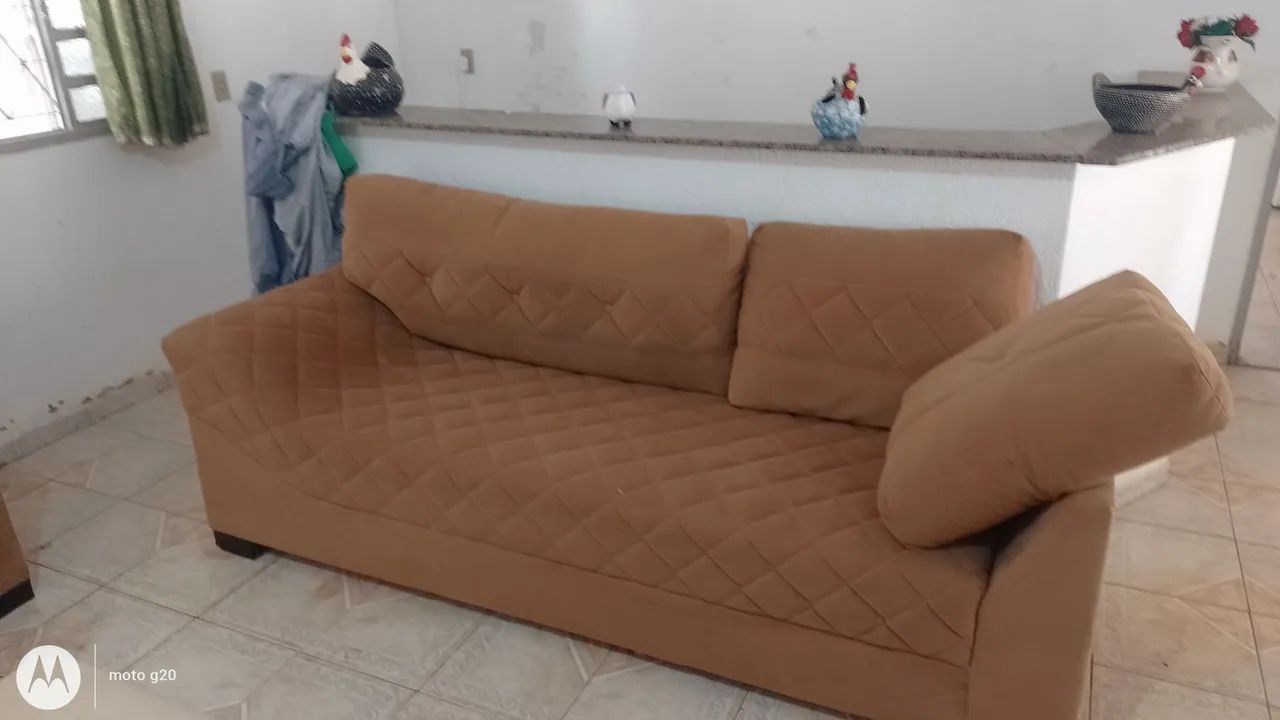 Jogo de estofado com mesa de apoio central usado - Foto 3