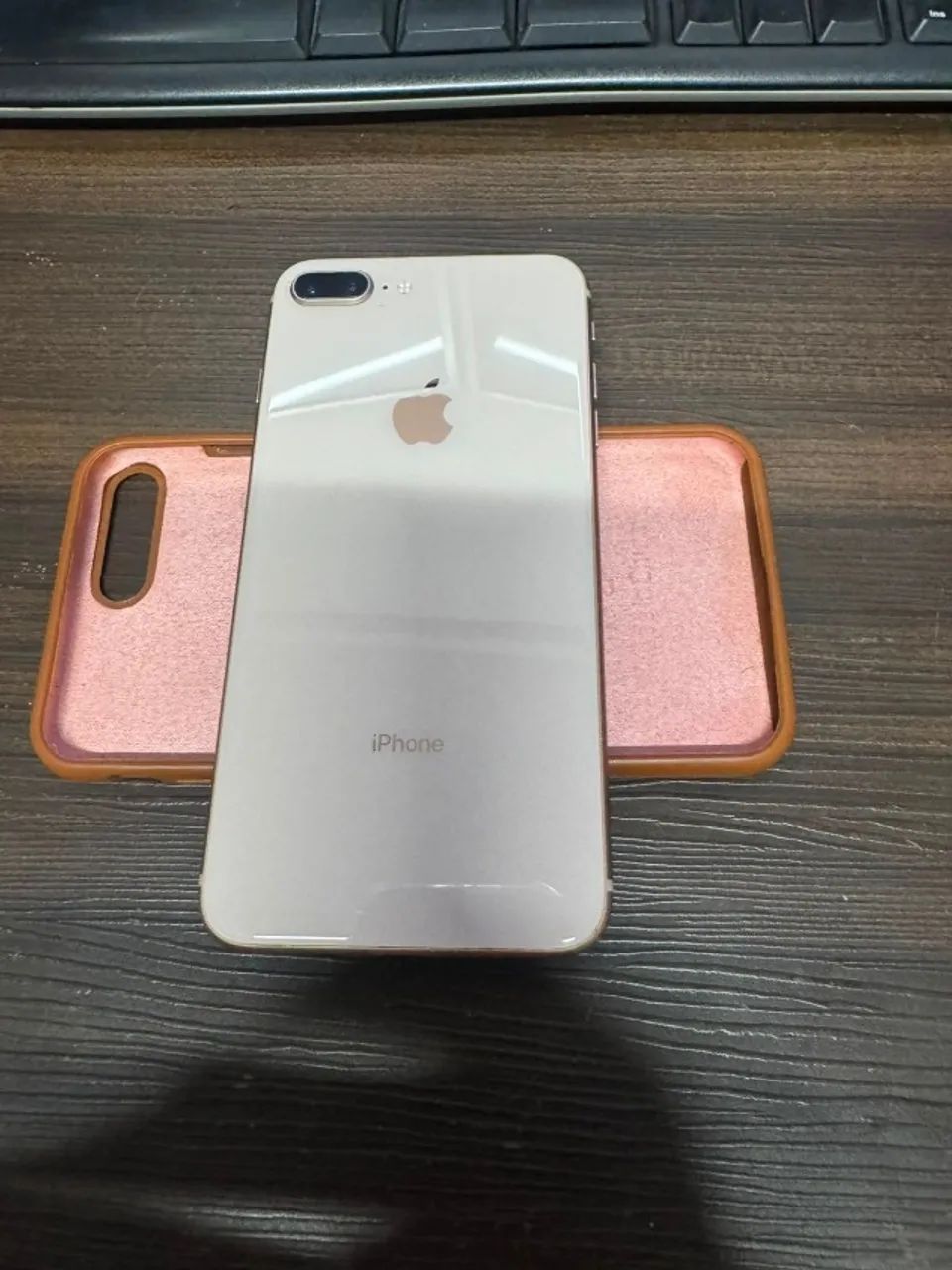 IPHONE 8 PLUS 256GB - ( PARA CONSERTO ) - Foto 2