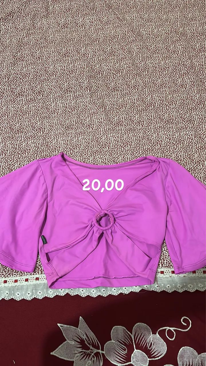 Blusa usada poucas vezes 