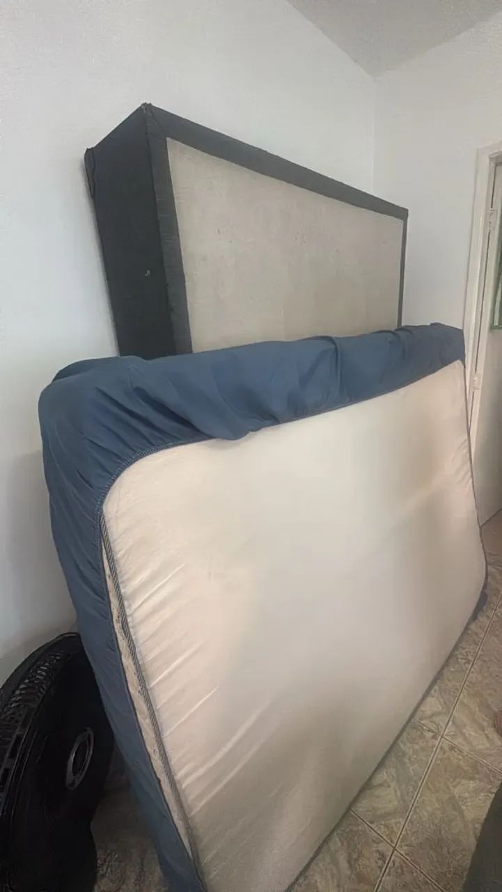 Cama box com colchão casal usados  - Foto 2