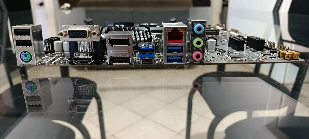 placa mãe gigabyte b660m ds3h lga1700 ddr4 - Foto 3